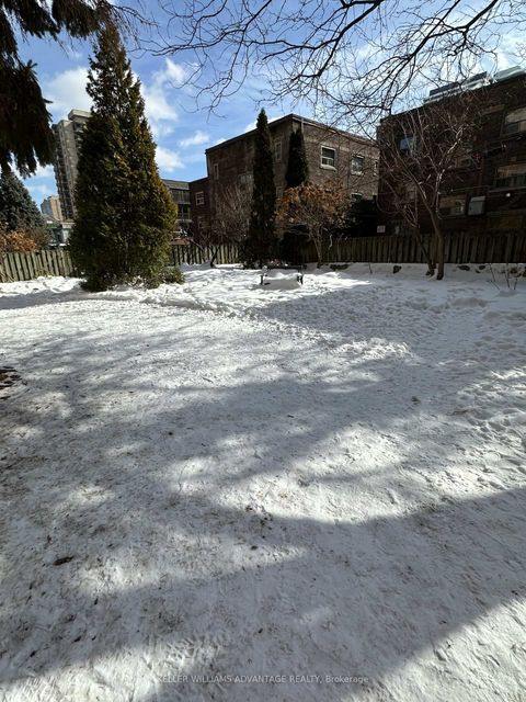 Photo 14 at 803 - 55 Wellesley Street E, Yonge Corridor, Toronto