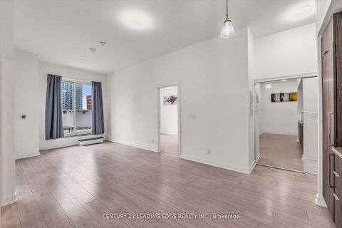 Photo 2 at 810 - 2033 Kennedy Road, Malvern West, Toronto