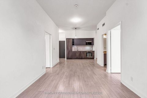 Photo 5 at 810 - 2033 Kennedy Road, Malvern West, Toronto