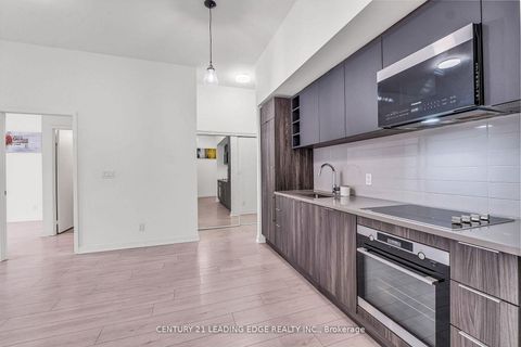 Photo 10 at 810 - 2033 Kennedy Road, Malvern West, Toronto