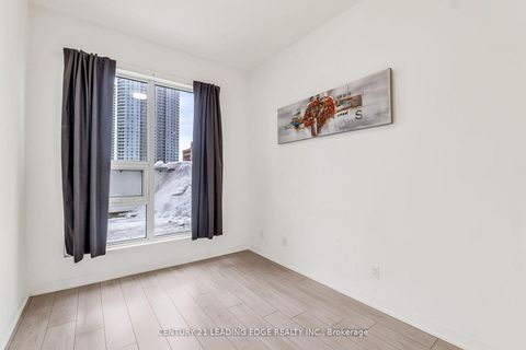 Photo 15 at 810 - 2033 Kennedy Road, Malvern West, Toronto