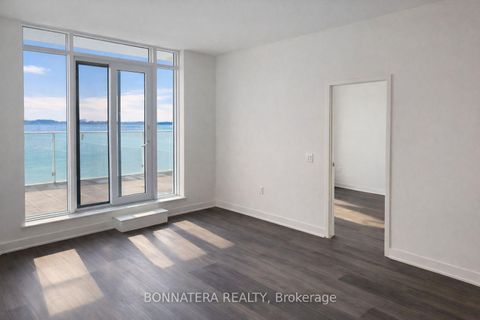 Photo 5 at 606 - 3900 Confederation Parkway, City Centre, Mississauga