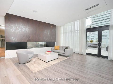 Photo 16 at 606 - 3900 Confederation Parkway, City Centre, Mississauga