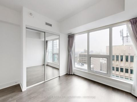 Photo 13 at 2207 - 955 Bay Street, Bay Street Corridor, Toronto