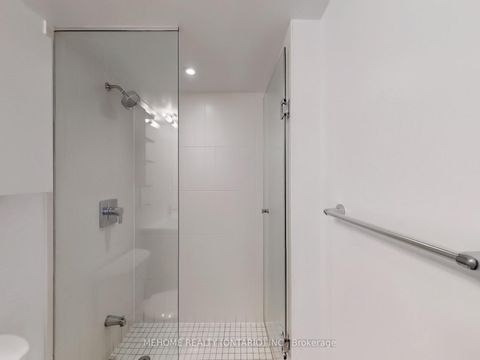 Photo 20 at 2207 - 955 Bay Street, Bay Street Corridor, Toronto