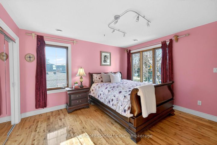 Photo 19 at 1670 Lincolnshire Boulevard, Lakeview, Mississauga