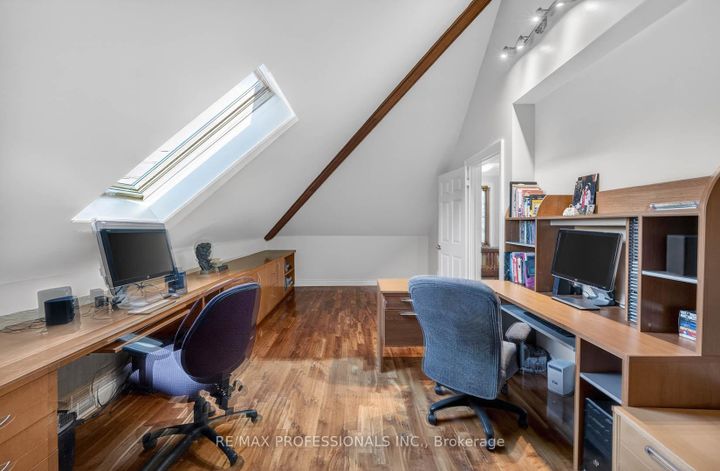 Photo 24 at 1670 Lincolnshire Boulevard, Lakeview, Mississauga