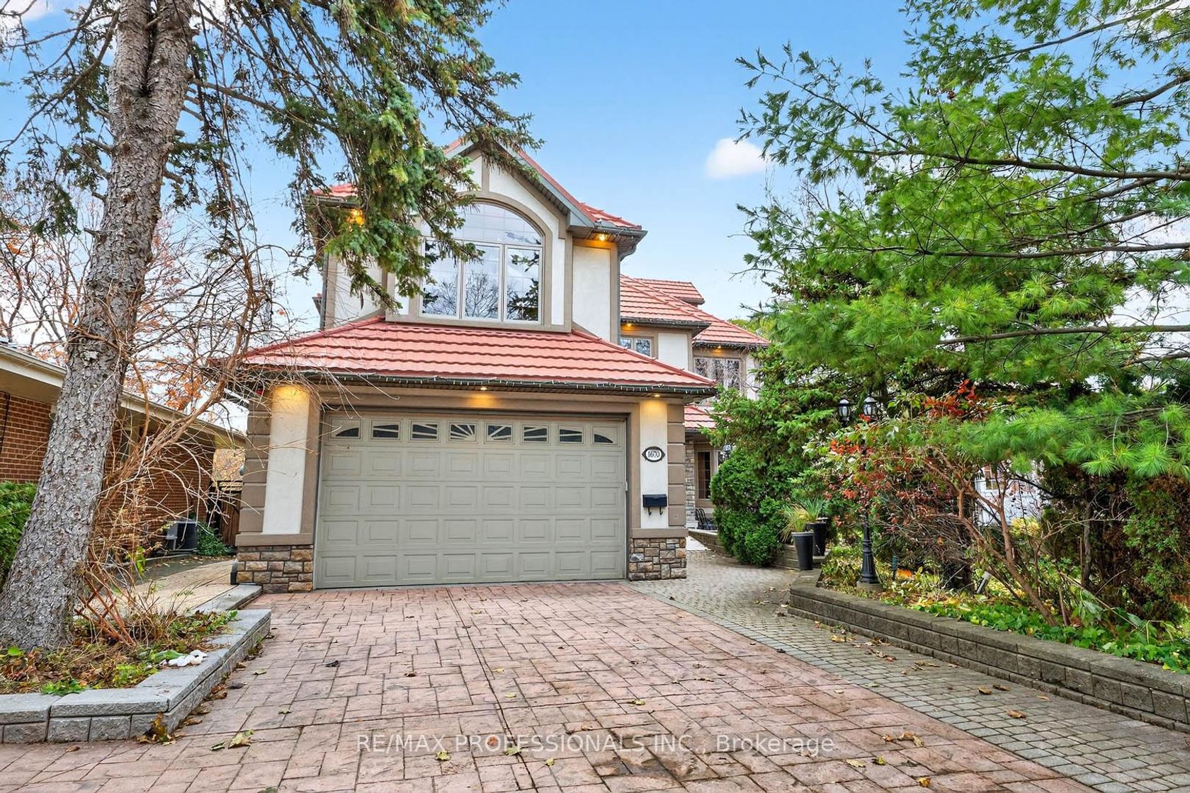 1670 Lincolnshire Boulevard, Lakeview, Mississauga 2