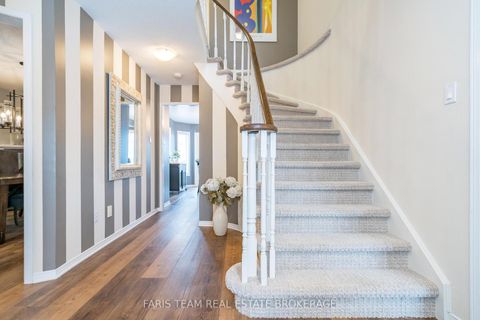 Photo 18 at 31 Etherington Crescent, West Bayfield, Barrie