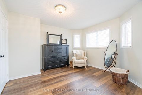 Photo 20 at 31 Etherington Crescent, West Bayfield, Barrie