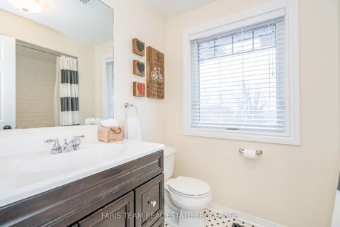 Photo 26 at 31 Etherington Crescent, West Bayfield, Barrie