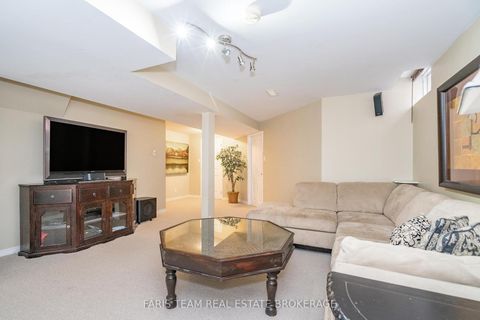 Photo 29 at 31 Etherington Crescent, West Bayfield, Barrie