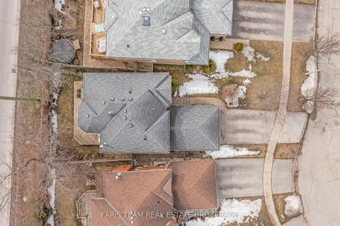 Photo 39 at 31 Etherington Crescent, West Bayfield, Barrie