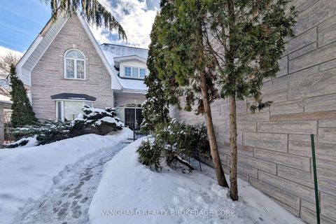 Photo 4 at 41 Cooperage Crescent, Westbrook, Richmond Hill