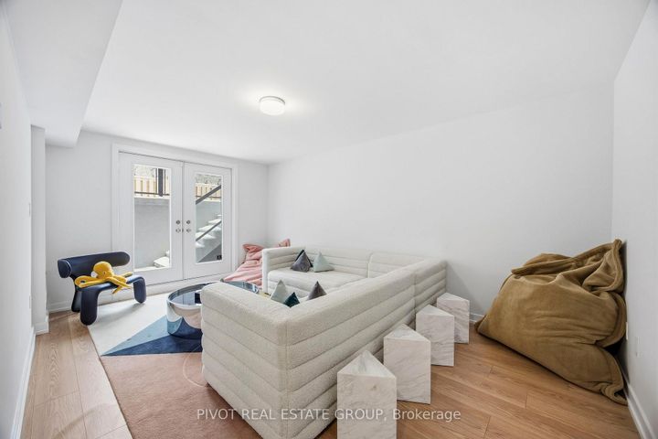 Photo 35 at 53 Danielle Moore Circle, Bendale, Toronto