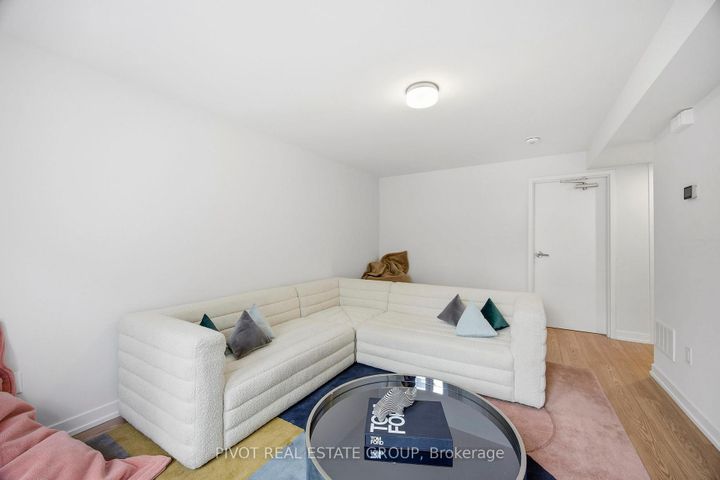 Photo 36 at 53 Danielle Moore Circle, Bendale, Toronto