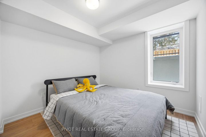 Photo 37 at 53 Danielle Moore Circle, Bendale, Toronto