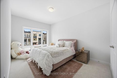 Photo 30 at 53 Danielle Moore Circle, Bendale, Toronto