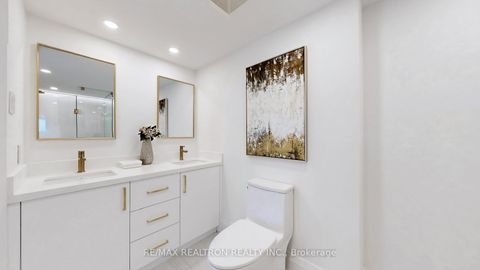 Photo 21 at 404 - 40 Harding Boulevard W, Harding, Richmond Hill