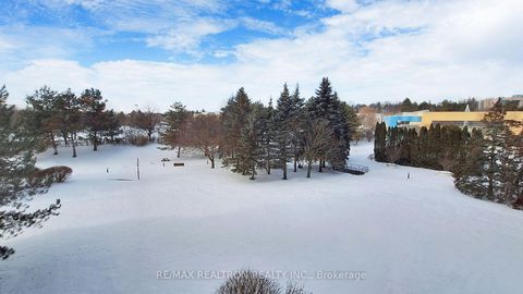 Photo 30 at 404 - 40 Harding Boulevard W, Harding, Richmond Hill