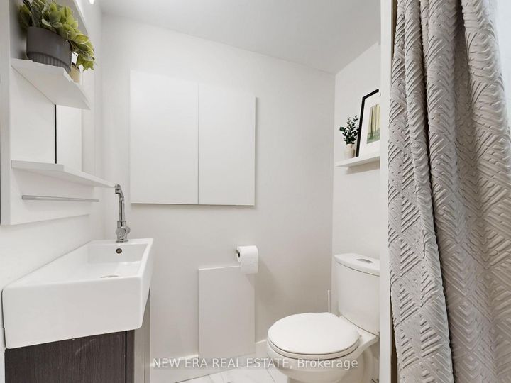 Photo 40 at 2611 Truscott Drive, Clarkson, Mississauga