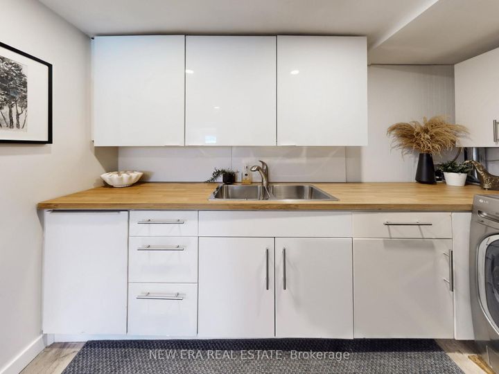 Photo 43 at 2611 Truscott Drive, Clarkson, Mississauga