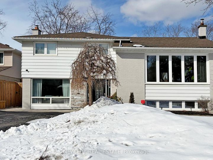 Photo 44 at 2611 Truscott Drive, Clarkson, Mississauga