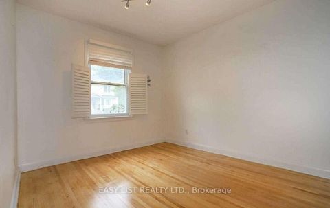 Photo 18 at 35 Anndale Drive, Willowdale East, Toronto