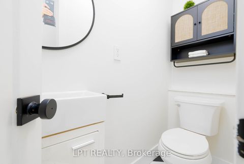 Photo 14 at 91 Cleveland Street, Mount Pleasant East, Toronto