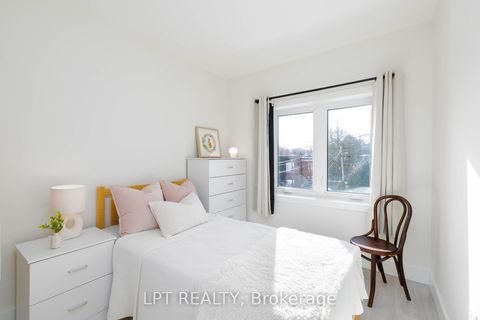 Photo 18 at 91 Cleveland Street, Mount Pleasant East, Toronto