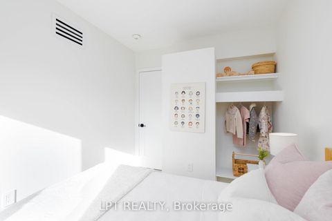 Photo 19 at 91 Cleveland Street, Mount Pleasant East, Toronto