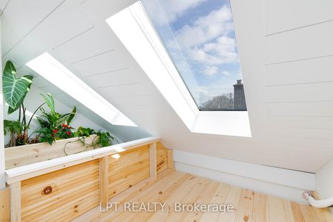 Photo 24 at 91 Cleveland Street, Mount Pleasant East, Toronto