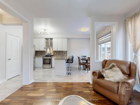 Photo 9 at 56 Planter Crescent, Vellore Village, Vaughan