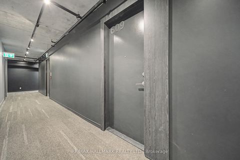 Photo 29 at 609 - 383 Sorauren Avenue, Roncesvalles, Toronto