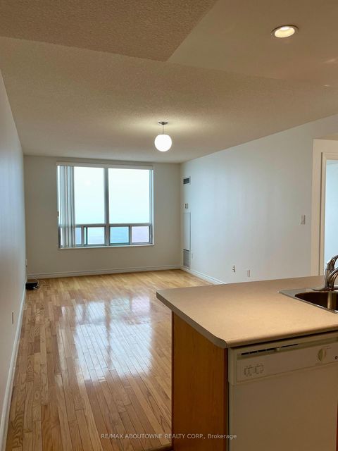 Photo 8 at PH39 - 125 Omni Drive, Bendale, Toronto