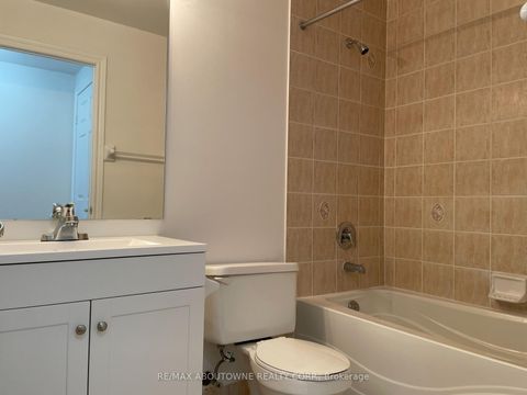 Photo 9 at PH39 - 125 Omni Drive, Bendale, Toronto