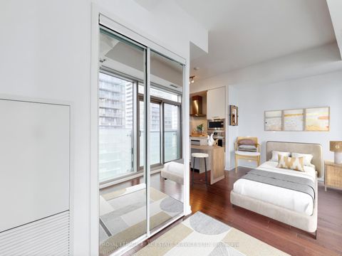 Photo 7 at 3001 - 14 York Street, Waterfront Communities C1, Toronto