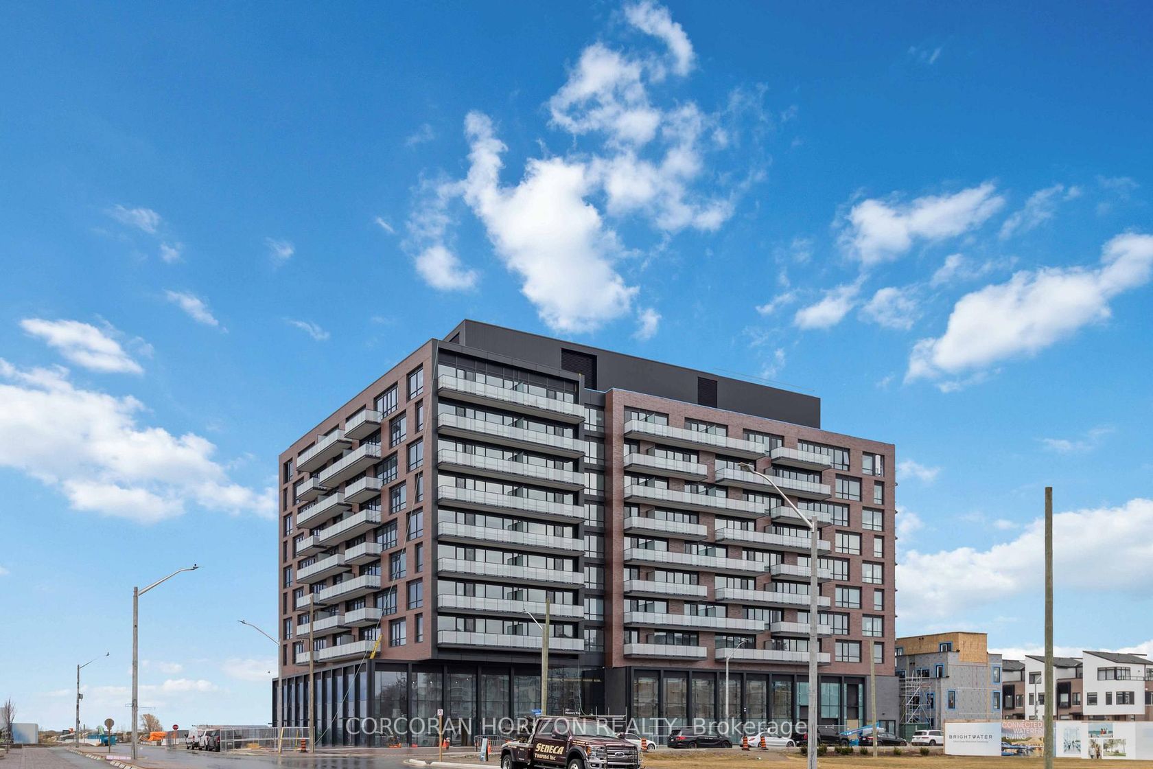 807 - 251 Masonry Way, Port Credit, Mississauga 