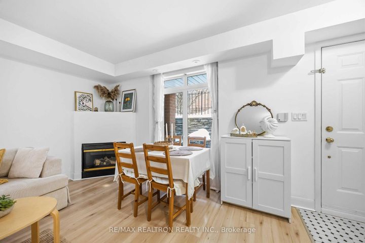 Photo 3 at 121 - 415 Jarvis Street, South St. James Town, Toronto