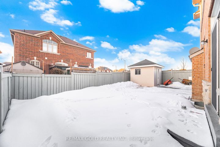 Photo 22 at 26 Drummondville Drive, Bram East, Brampton