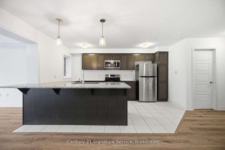 Photo 15 at 142 Christopher Road, GO Glenorchy, Oakville