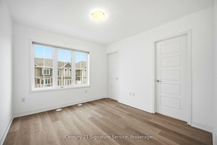 Photo 23 at 142 Christopher Road, GO Glenorchy, Oakville