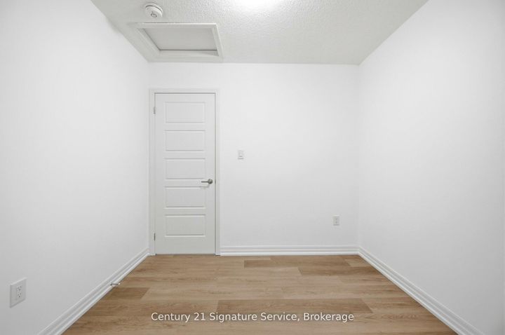 Photo 32 at 142 Christopher Road, GO Glenorchy, Oakville