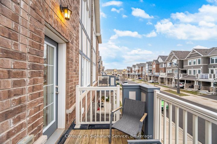 Photo 36 at 142 Christopher Road, GO Glenorchy, Oakville