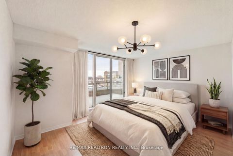 Photo 25 at 1112 - 7 Townsgate Drive, Yorkhill, Vaughan