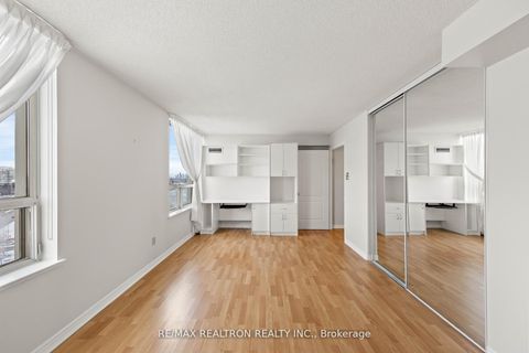 Photo 34 at 1112 - 7 Townsgate Drive, Yorkhill, Vaughan