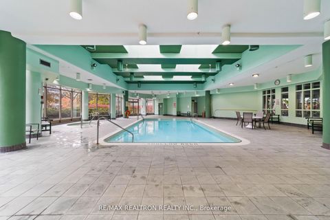 Photo 39 at 1112 - 7 Townsgate Drive, Yorkhill, Vaughan