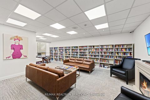 Photo 45 at 1112 - 7 Townsgate Drive, Yorkhill, Vaughan