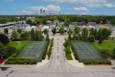 Photo 49 at 1112 - 7 Townsgate Drive, Yorkhill, Vaughan