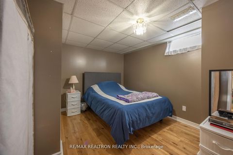 Photo 38 at 60 Arthur Hall Drive, Sharon, East Gwillimbury